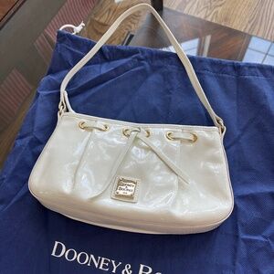 Dooney & Bourke white patent leather purse handbag pochette